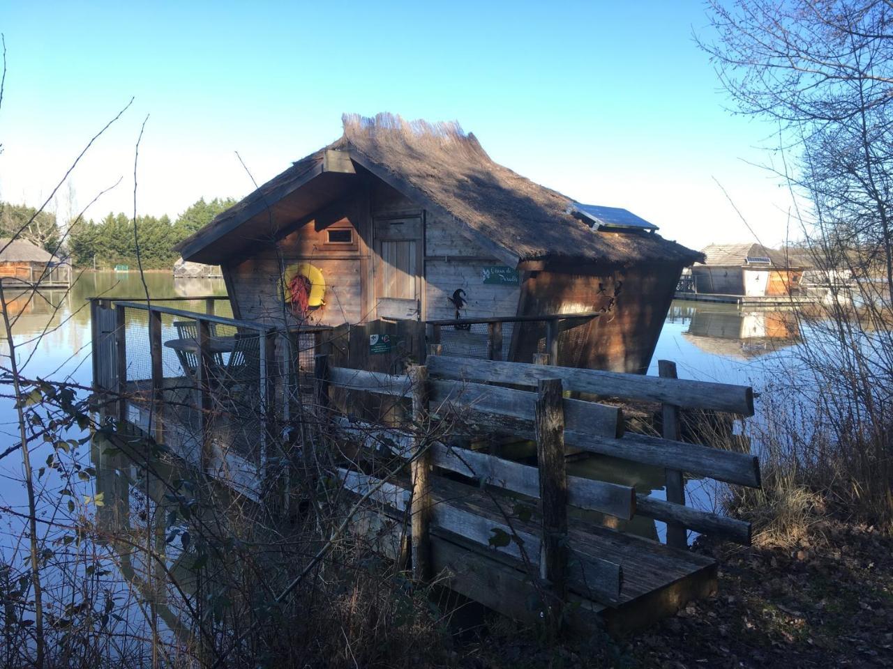 Village Flottant De Pressac 외부 사진