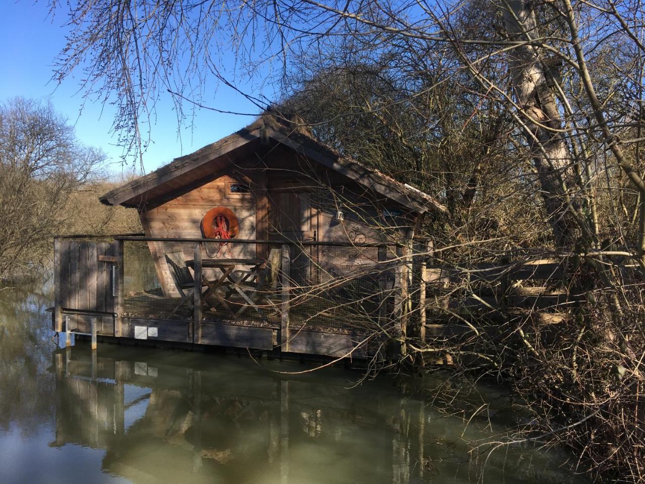 Village Flottant De Pressac 외부 사진